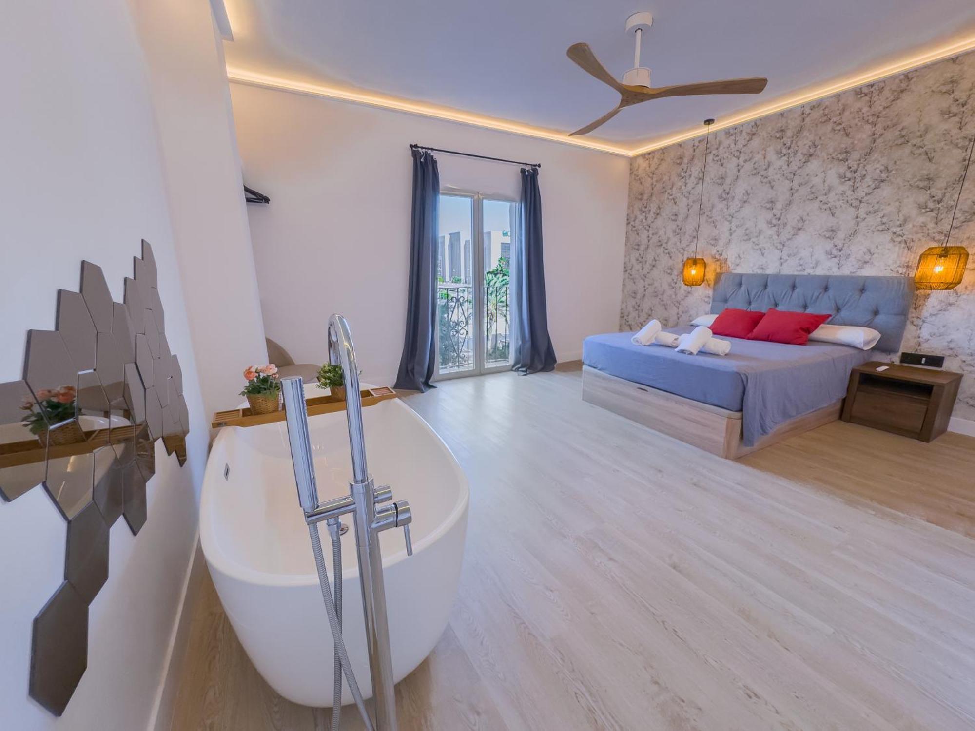Marbella Banus Living Apartment Bagian luar foto